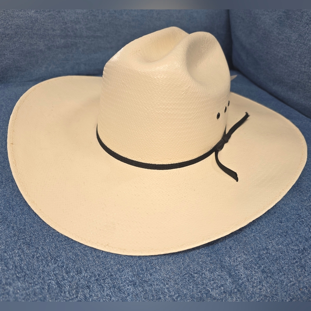 Classic Men's Ivory Western Straw Hat with Black Band